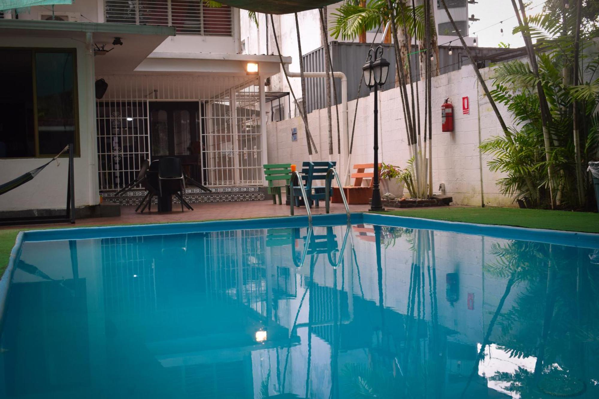 Hostal Loco Coco Loco Panamaváros Kültér fotó
